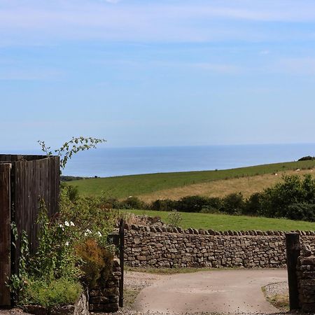 Hayloft Cottage Staintondale Dış mekan fotoğraf